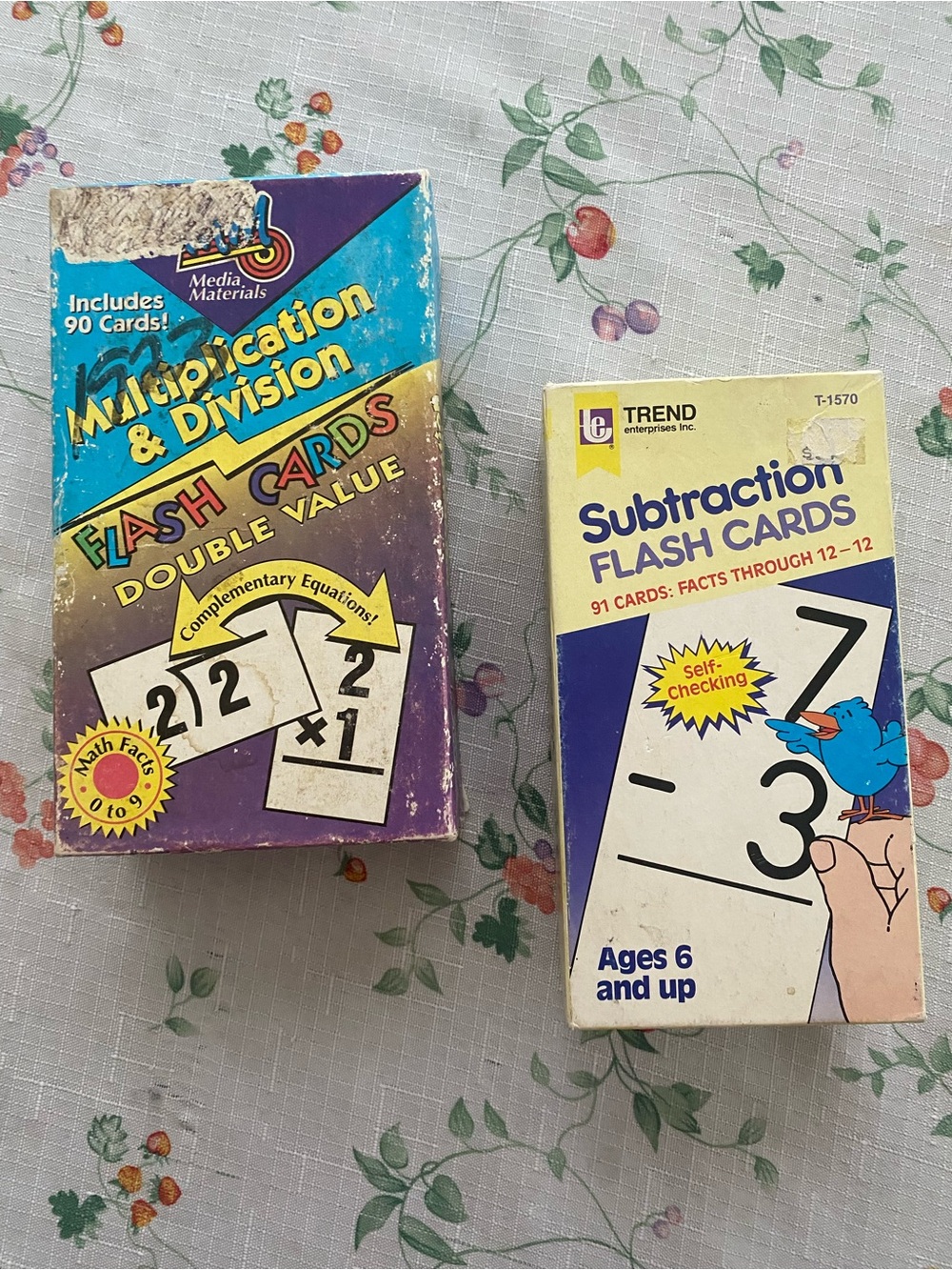 Vintage Flash Cards Set - Math Multiplication & Subtraction - Picture 2 of 2